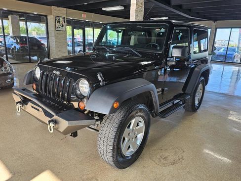 Used 2012 Jeep Wrangler Sport image 3
