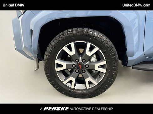 Used 2025 Toyota 4Runner TRD Sport Premium AWD/4WD image 9
