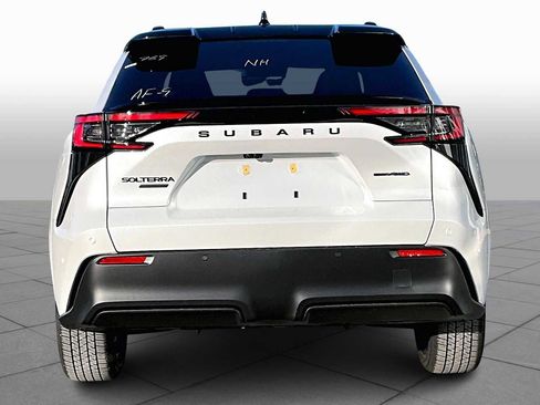 New 2026 Subaru Solterra image 4