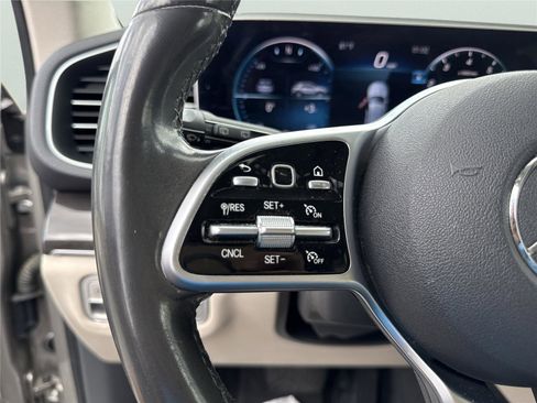 Used 2020 Mercedes-Benz GLE 350 4MATIC image 36