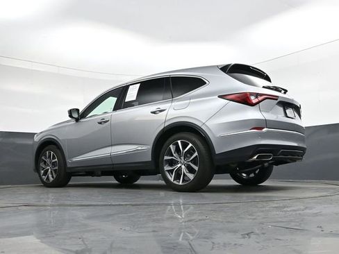 Used 2023 Acura MDX SH-AWD w/ Technology Package image 32