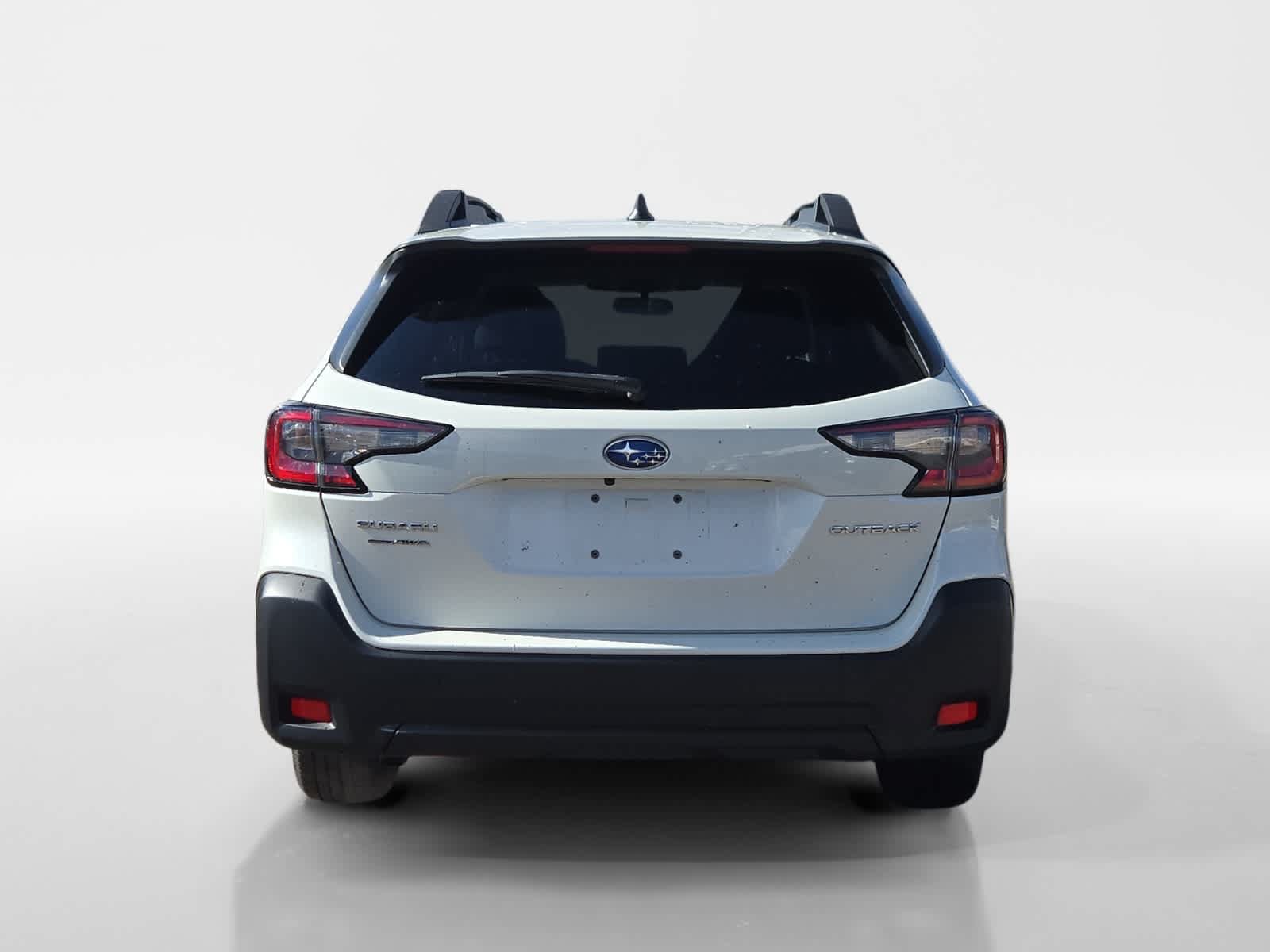 Used 2025 Subaru Outback Premium AWD/4WD image 4