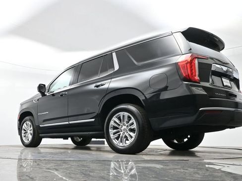 Used 2024 GMC Yukon SLT image 31