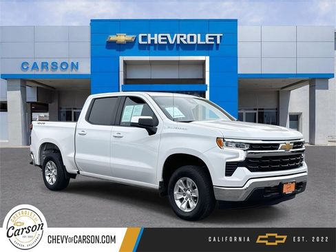 Used 2025 Chevrolet Silverado 1500 LT image 1