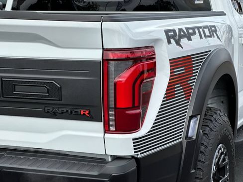 Certified 2025 Ford F150 Raptor w/ Equipment Group 803A Raptor R AWD/4WD image 31