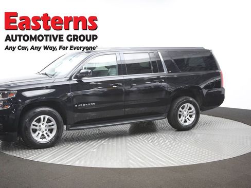 Used 2019 Chevrolet Suburban LT AWD/4WD image 63