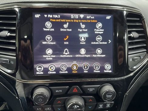 Used 2019 Jeep Grand Cherokee Limited X image 21