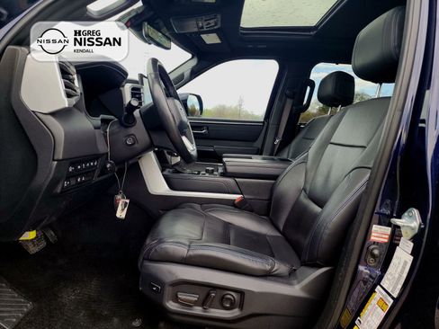 Used 2023 Toyota Tundra Platinum image 10