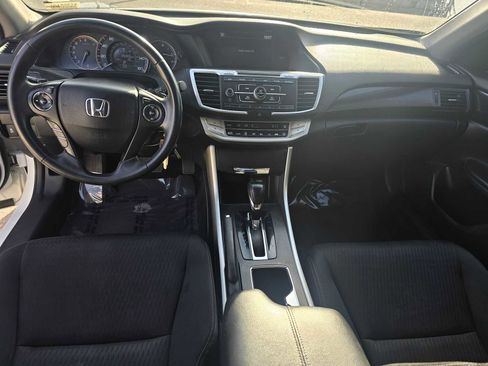 Used 2015 Honda Accord Sport image 20