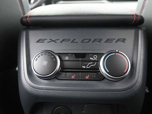 New 2026 Ford Explorer ST-Line w/ ST-Line Street Pack image 17