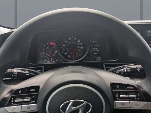 Used 2022 Hyundai Elantra SEL w/ Cargo Package FWD image 26