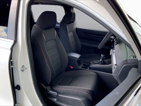 Used 2023 Honda CR-V Sport image 9