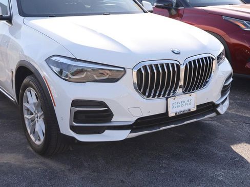 Used 2022 BMW X5 xDrive40i w/ Parking Assistance Package AWD/4WD image 6