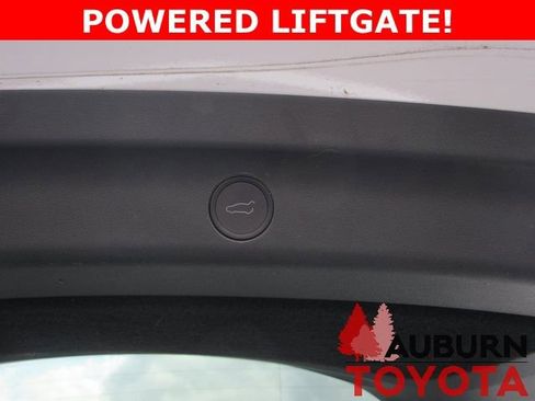 Used 2021 Tesla Model Y Long Range image 8