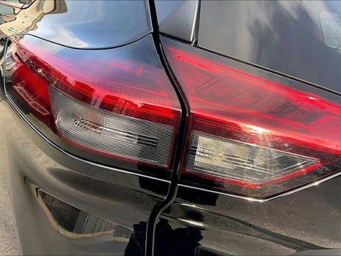 Certified 2024 Nissan Rogue SV image 28