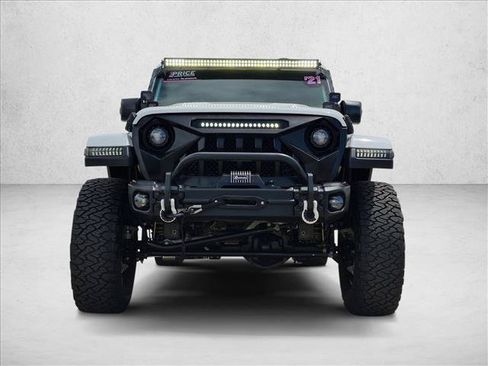 Used 2021 Jeep Gladiator Sport AWD/4WD image 2