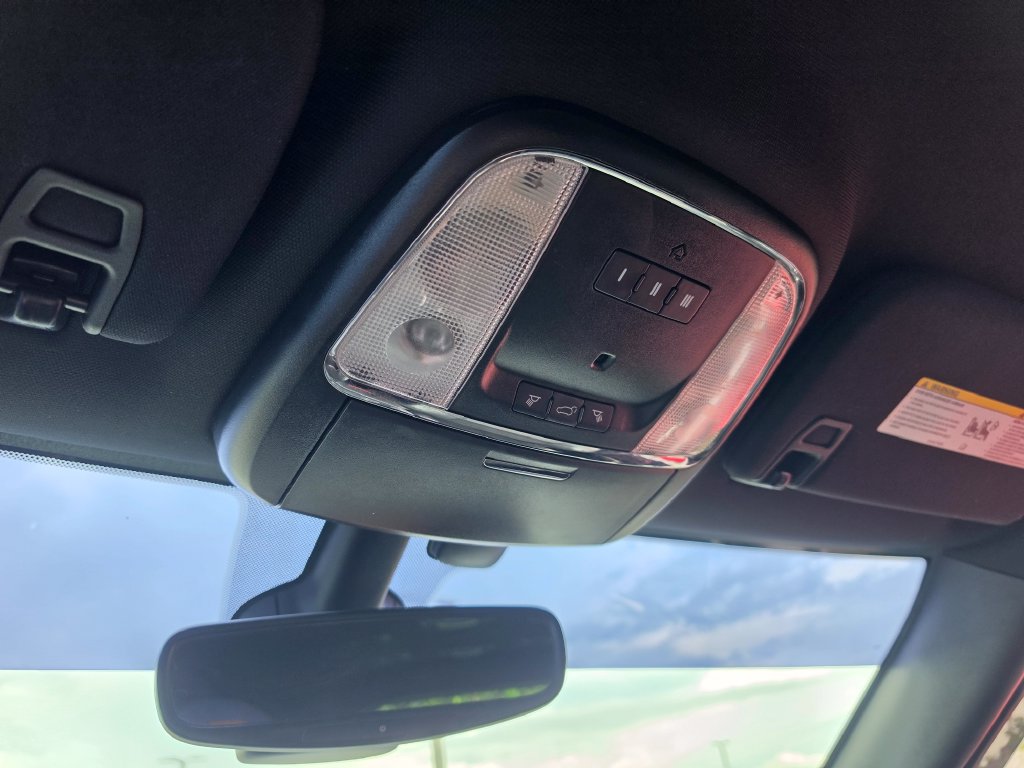 Used 2018 Dodge Durango GT w/ Blacktop Package RWD image 33
