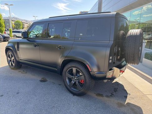 Used 2024 Land Rover Defender 110 X AWD/4WD image 15