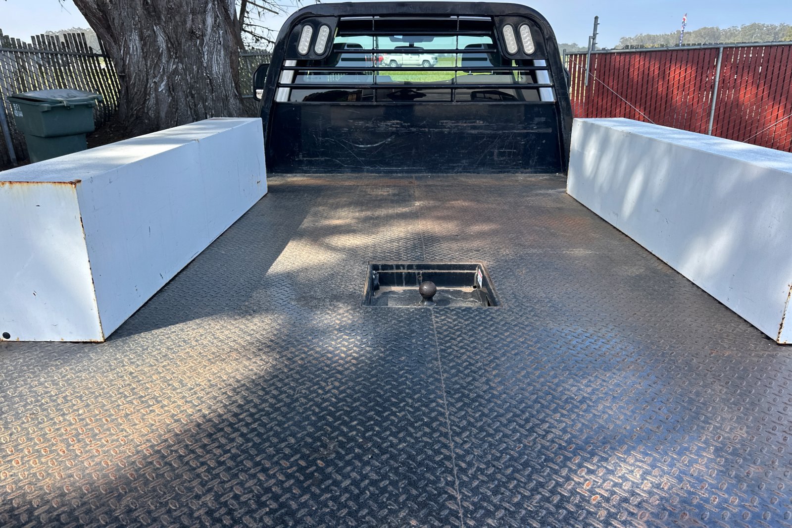 Used 2022 Ford F550 2WD Regular Cab Super Duty image 11