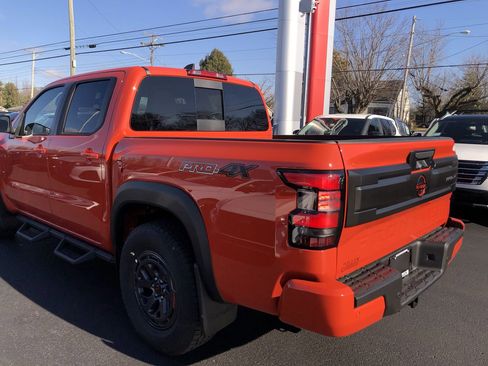 New 2026 Nissan Frontier PRO-4X w/ Pro-4x Convenience Package image 12