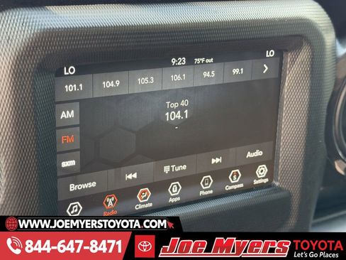 Used 2022 Jeep Wrangler Unlimited Sport image 17