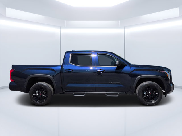 Used 2024 Toyota Tundra SR5 w/ SR5 Premium Package AWD/4WD image 2