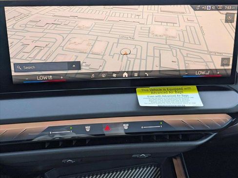 Used 2025 BMW X3 xDrive30i w/ Premium Package image 13