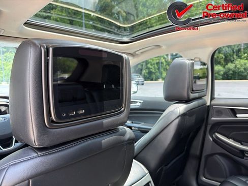 Used 2022 Ford Edge Titanium w/ Equipment Group 301A AWD/4WD image 49