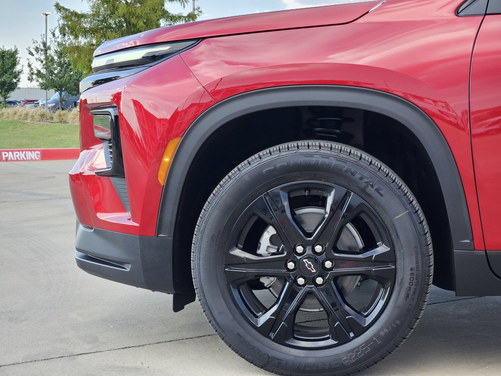 New 2027 Chevrolet Traverse LT w/ Midnight/Sport Edition FWD image 11