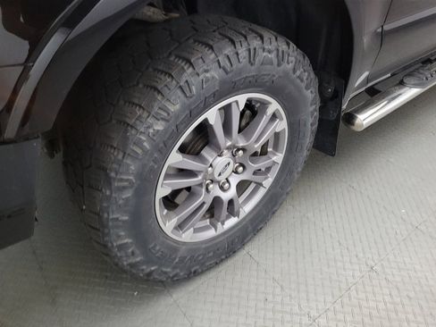 Used 2020 Ford F150 Lariat AWD/4WD image 31