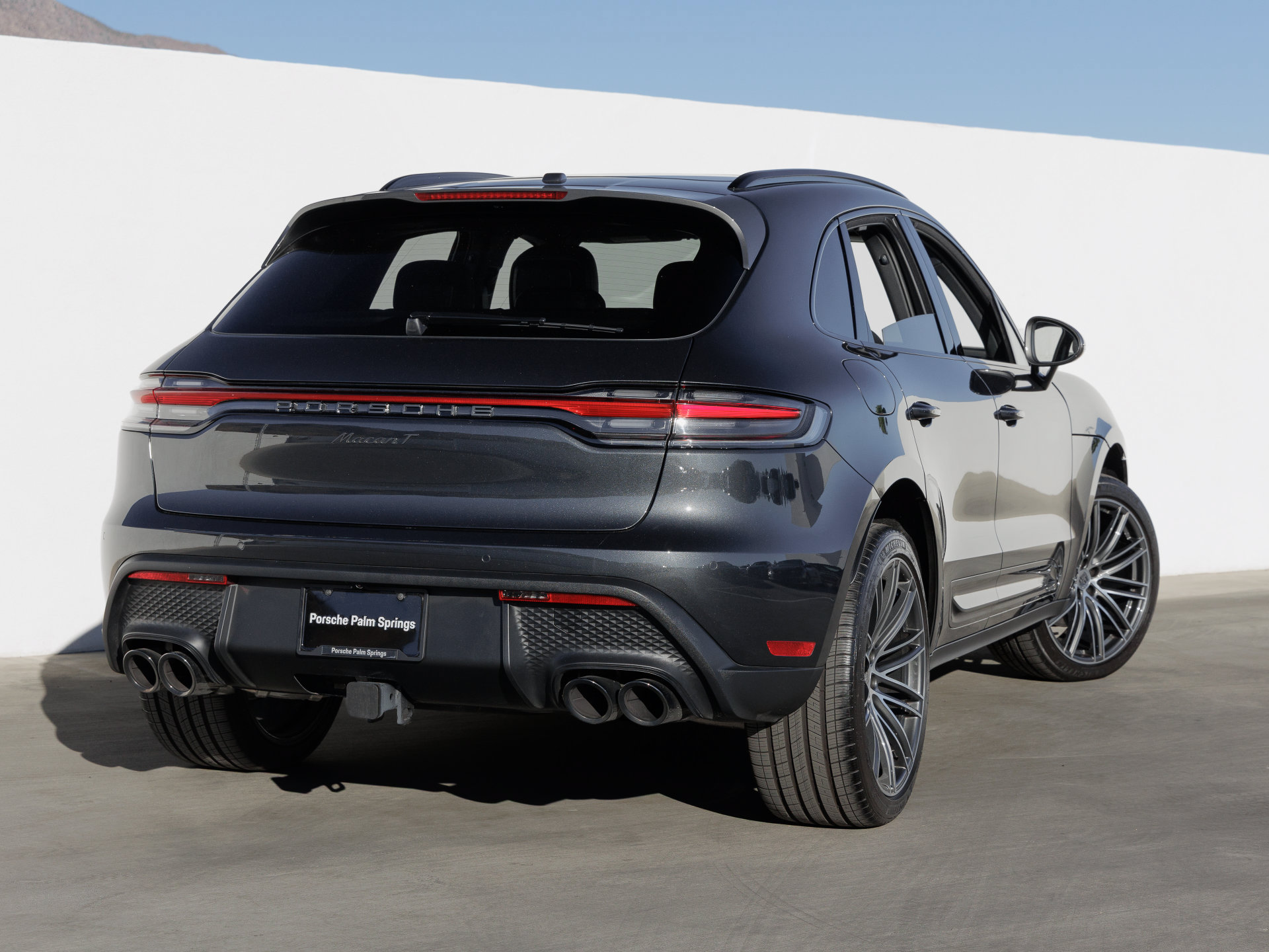 Certified 2026 Porsche Macan Turbo AWD/4WD image 7