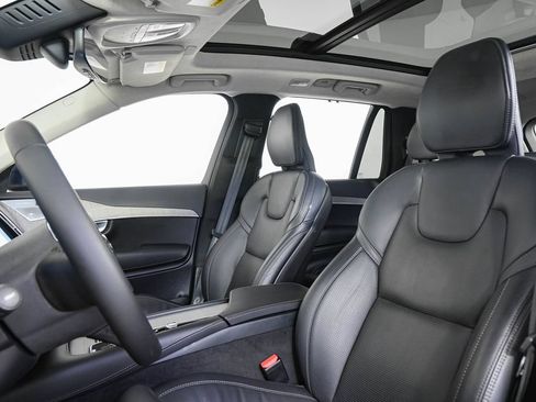 Used 2024 Volvo XC90 T8 Ultimate w/ Lounge Package AWD/4WD image 7