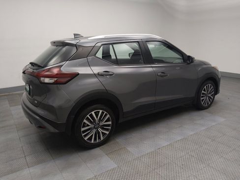 Used 2024 Nissan Kicks SV FWD image 10
