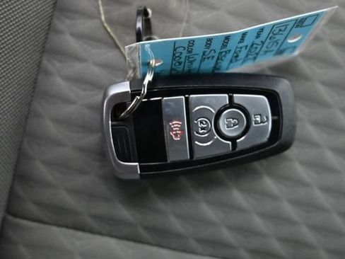 Used 2022 Ford Escape SE w/ Cold Weather Package AWD/4WD image 20
