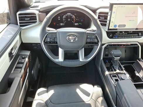 Used 2025 Toyota Tundra Capstone AWD/4WD image 9