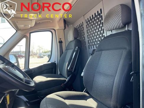 Used 2017 RAM ProMaster 1500 w/ Interior Convenience Group image 16