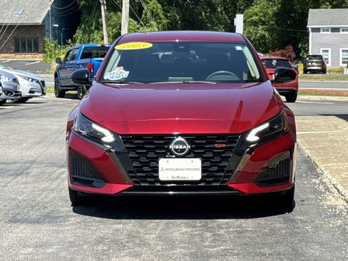Used 2023 Nissan Altima 2.5 SR image 8
