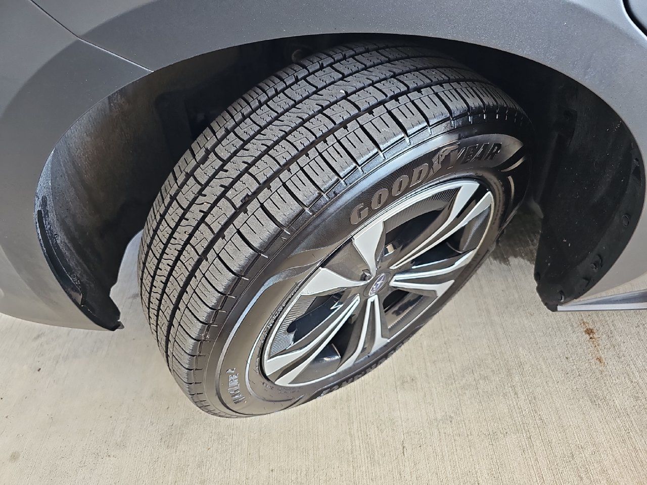 Certified 2023 Subaru Solterra AWD image 38