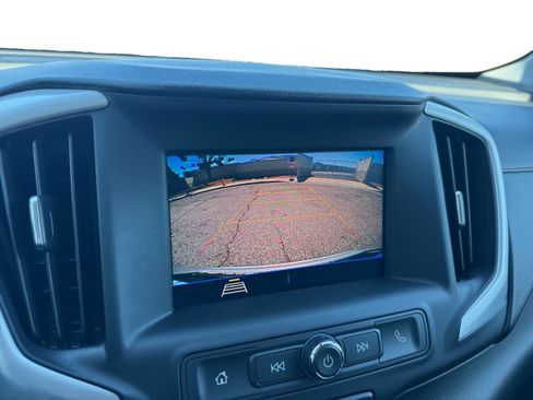 Used 2021 GMC Terrain SLE FWD image 13