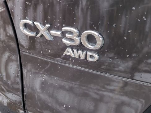 Used 2024 MAZDA CX-30 AWD 2.5 S w/ Premium Package image 12