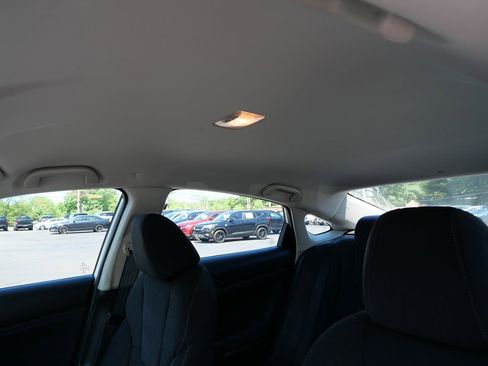 Used 2019 Honda Insight EX image 11