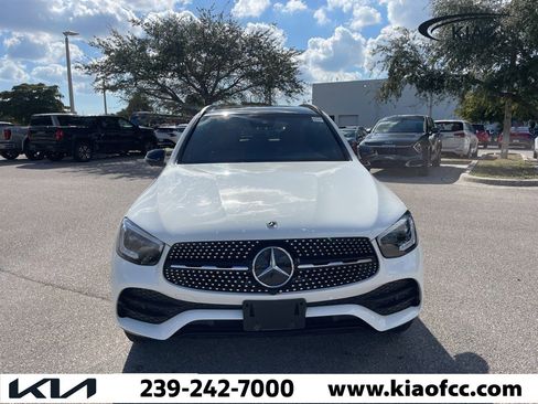 Used 2022 Mercedes-Benz GLC 300 4MATIC image 4