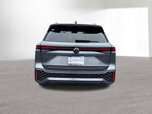 New 2026 Volkswagen Tiguan SE R-Line AWD/4WD image 7