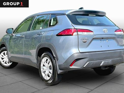 Used 2023 Toyota Corolla Cross L FWD image 11