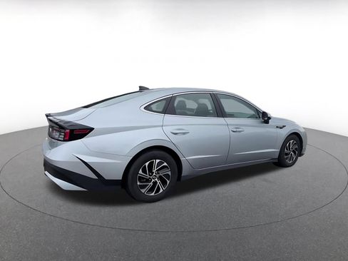 Used 2026 Hyundai Sonata Blue FWD image 7