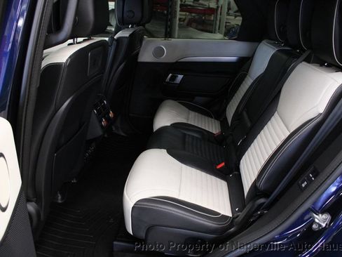 Used 2022 Land Rover Discovery HSE R-Dynamic AWD/4WD image 34