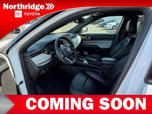 Used 2024 Jeep Compass Limited AWD/4WD image 5