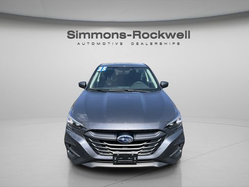 Used 2025 Subaru Legacy Premium AWD/4WD image 2