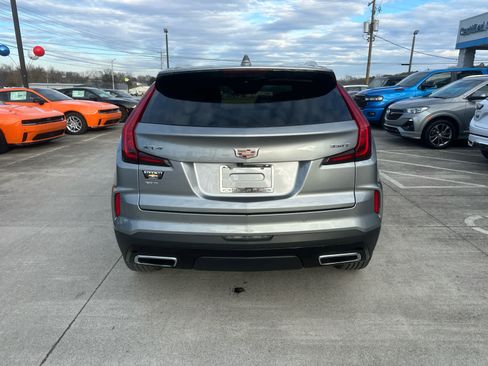 Used 2024 Cadillac XT4 Premium Luxury image 7