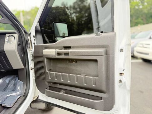 Used 2013 Ford F350 Lariat w/ Chrome Pkg AWD/4WD image 24